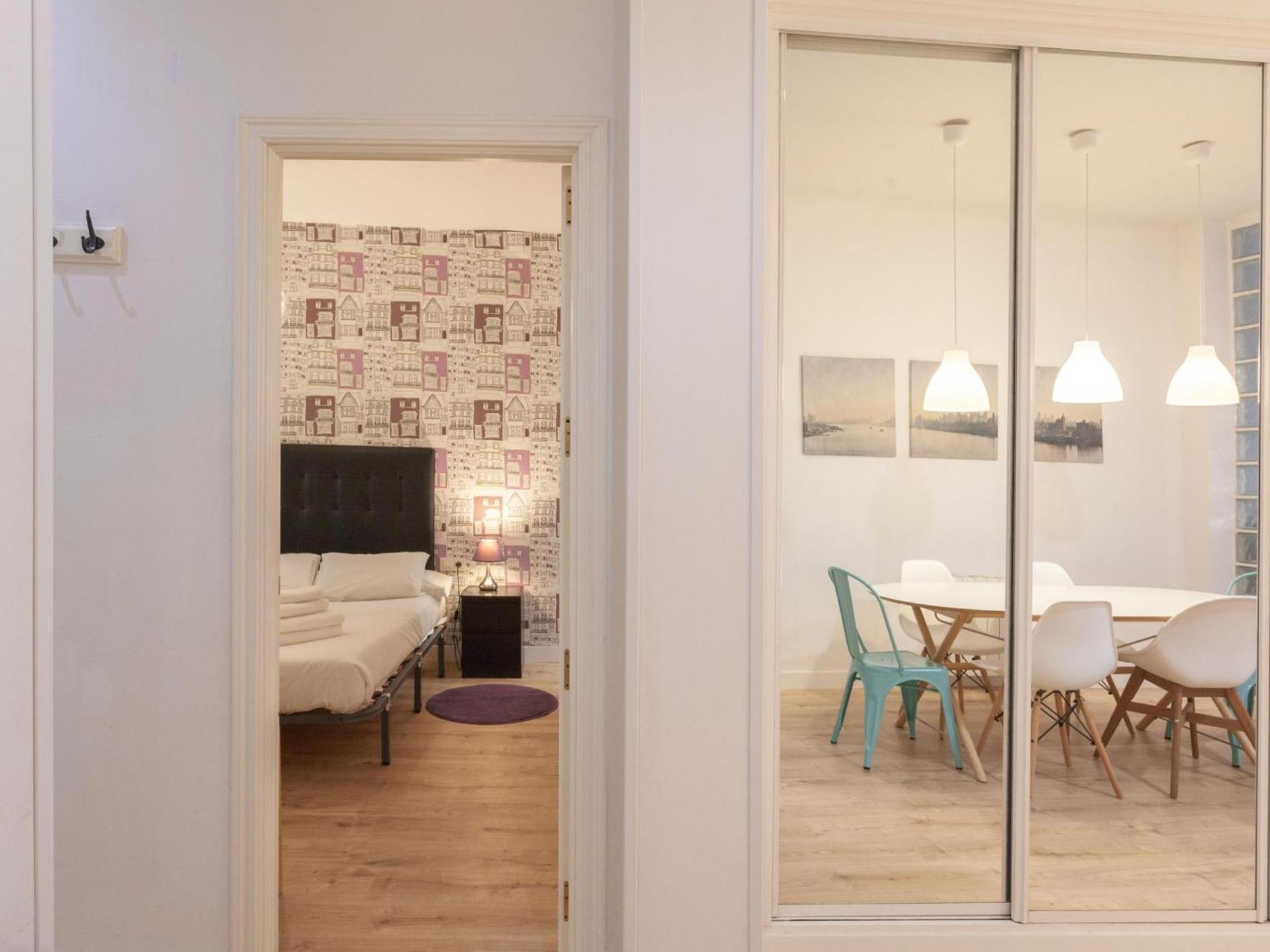 Enorme Y Acogedor Piso En La Puerta Del Sol Apartment Madrid Exterior photo
