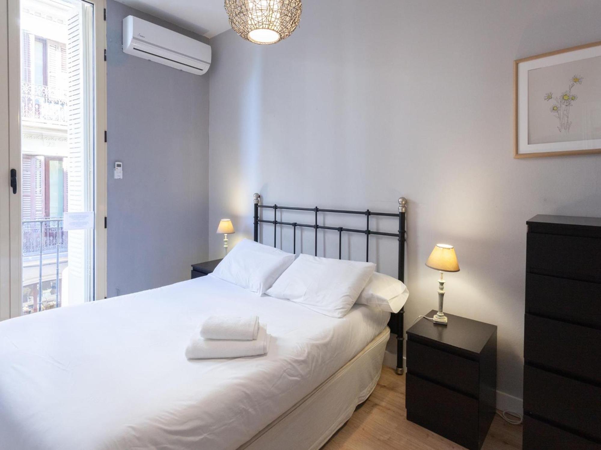 Enorme Y Acogedor Piso En La Puerta Del Sol Apartment Madrid Exterior photo